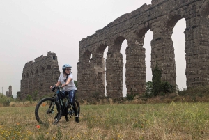 Rooma: Appian Way, Aqueducts, & Catacombs E-Bike opastettu kierros.