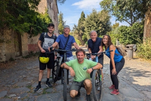 Rom: Via Appia, Katakomben & Aquädukte mit dem E-Bike + Transfer