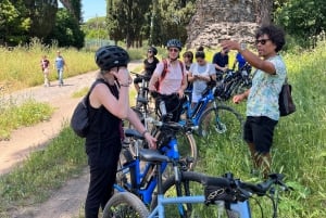 Rome: Appian Way E-Bike Tour Catacombs, Aqueducts & Picnic