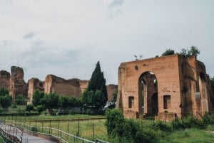 Rome : Visite de la Voie Appienne en voiturette de golf avec entrée dans les catacombes romaines