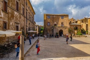 Rom: Dagstur til Assisi, Civita di Bagnoregio og Orvieto