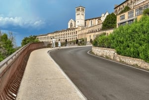 Rom: Dagstur til Assisi, Civita di Bagnoregio og Orvieto