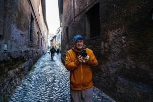 Rome at Dawn: Street Photography Tour with a Pro
