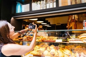 Rome at Dawn: Street Photography Tour with a Pro