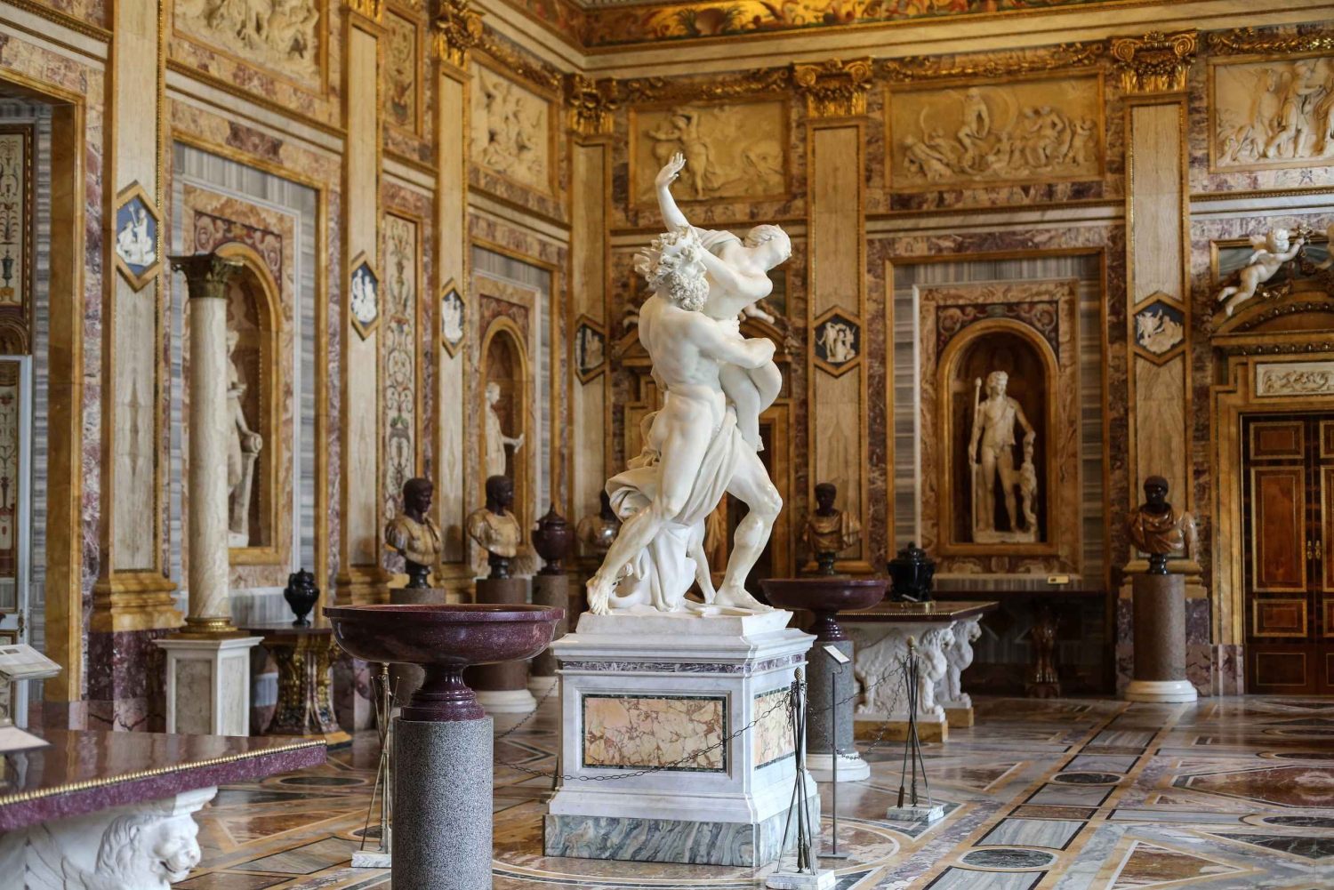 Rom: Indgang til Galleria Borghese med audioguide