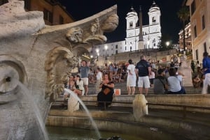 Rooma yöllä: Roomassa: Keskustan valot ja ihmeet Opastettu kiertoajelu