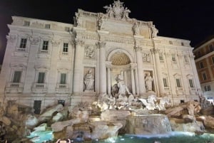 Rooma yöllä: Roomassa: Keskustan valot ja ihmeet Opastettu kiertoajelu