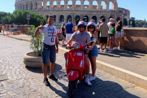 Rom mit der Vespa – Führung: Fahren Sie selbst oder fahren Sie mit als Beifahrer
