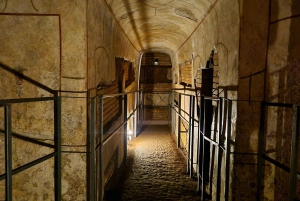 Rome: Catacombs Express ENGLISH Guided Tour - SKIP THE LINE