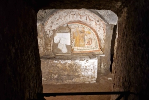 Rome: Catacombs Express ENGLISH Guided Tour - SKIP THE LINE