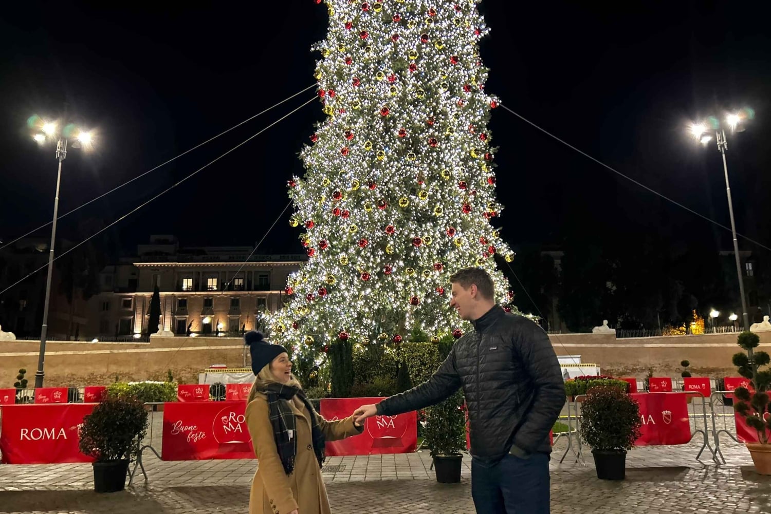 Roma: tour notturno in golf cart tra le luci di Natale