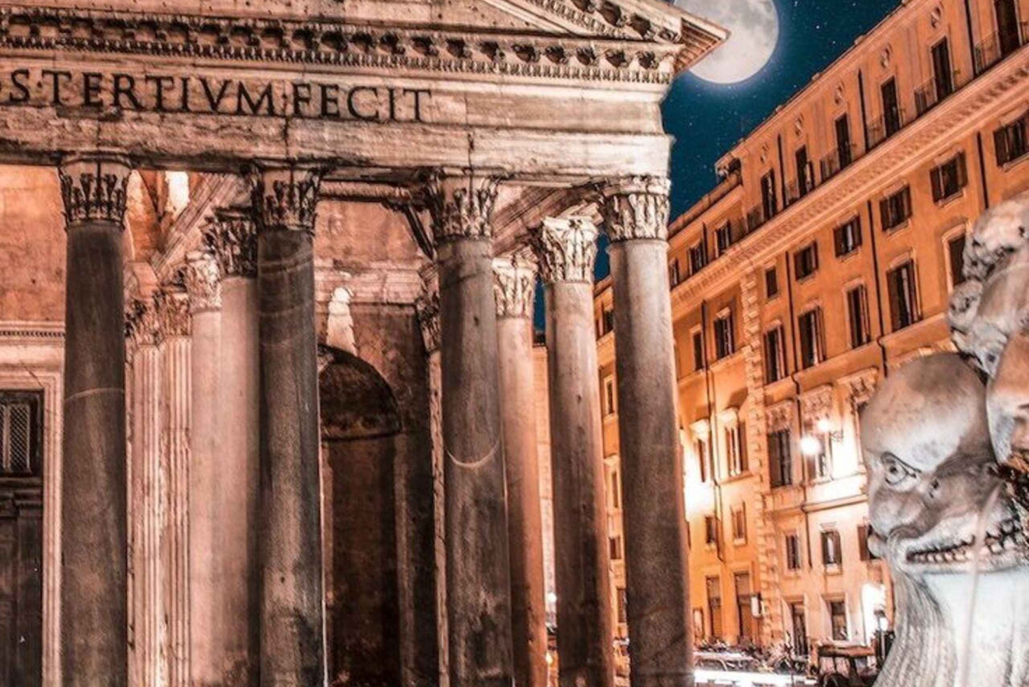 Roma: tour nocturno en carrito de golf con recogida gratis