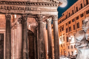 Roma: tour nocturno en carrito de golf con recogida gratis