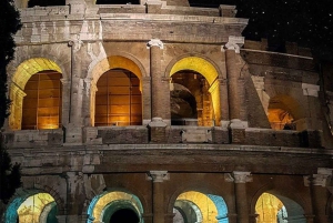 Roma: tour nocturno en carrito de golf con recogida gratis