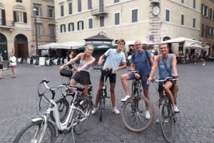 Rome: City Highlights E-Bicycle Tour