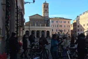 Rome: City Highlights E-Bicycle Tour