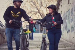 Rooma: City Highlights Electric Bike Tour