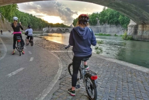 Rooma: City Highlights Electric Bike Tour
