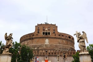 Rome: City Highlights Golf Cart Tour