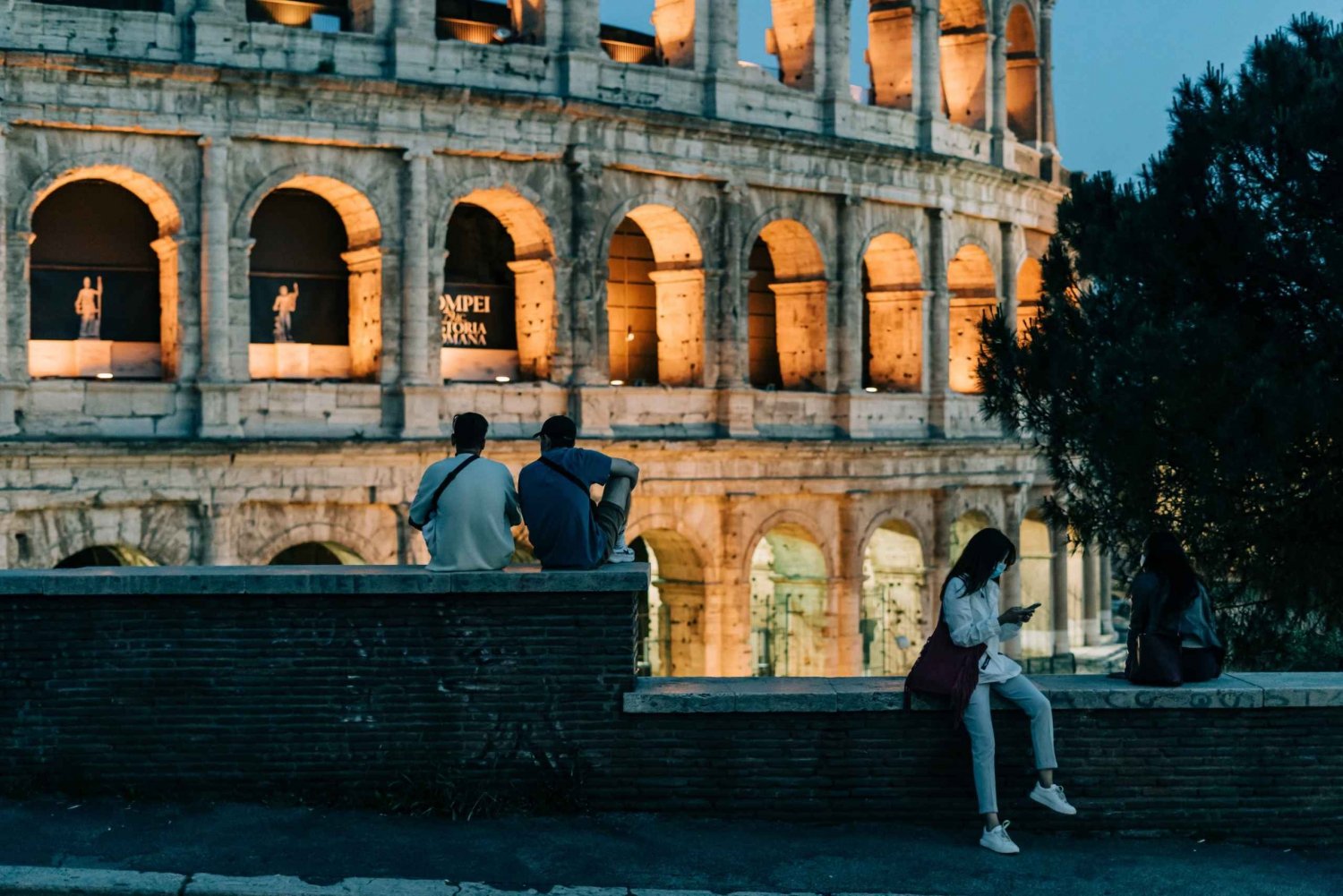 Rome: Experience the City at Night on a Guided Walking Tour