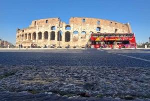 Roma: tour serale delle attrazioni della città in autobus con piano panoramico