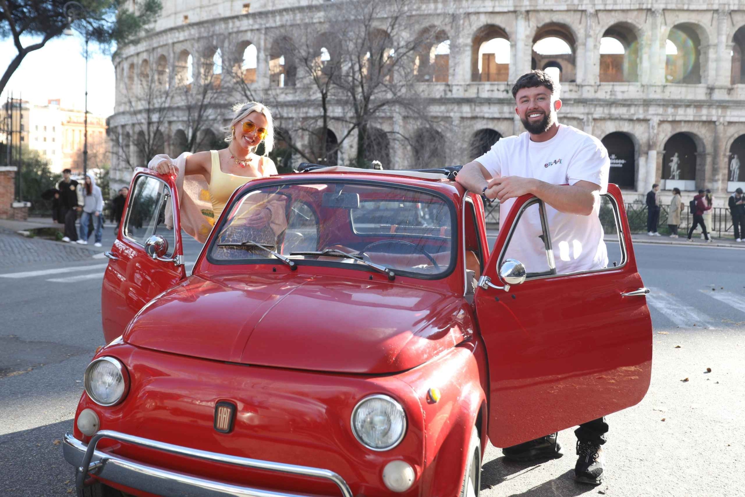 Rome : visite de la ville dans une Fiat 500 rétro avec arrêts photo