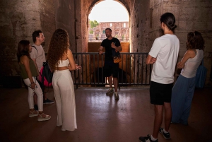 Rome : Accès aux arènes du Colisée et visite en petit groupe de la ville antique