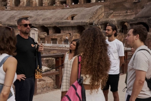 Rome : Accès aux arènes du Colisée et visite en petit groupe de la ville antique