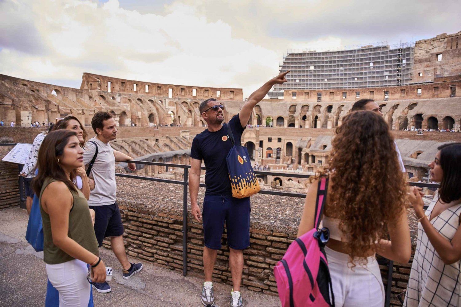 Roma: Coliseo, Arena y Colina Palatina Tour en grupo reducido