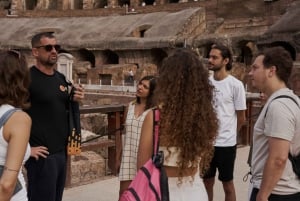 Roma: Coliseo, Arena y Colina Palatina Tour en grupo reducido