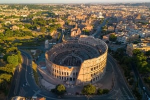 Rome: Colosseum Arena Floor, Forum, and Trevi Fountain Tour