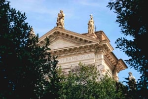 Roma: Visita guiada a la Arena del Coliseo, el Foro y el Palatino