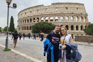 Rome: Colosseum, Capitol Hill & Roman Empire Tour