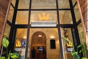 Rome: Colosseum Experience with Audio Guide and Arena Option