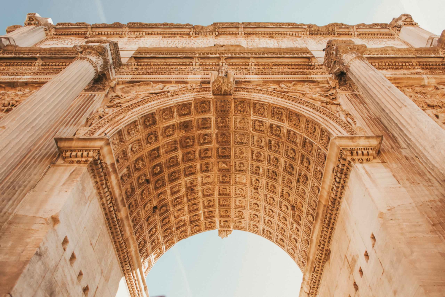 Rome: Colosseum Express Rondleiding met Arena Toegang Optie