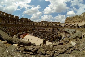 Rome: Colosseum Express Rondleiding met Arena Toegang Optie