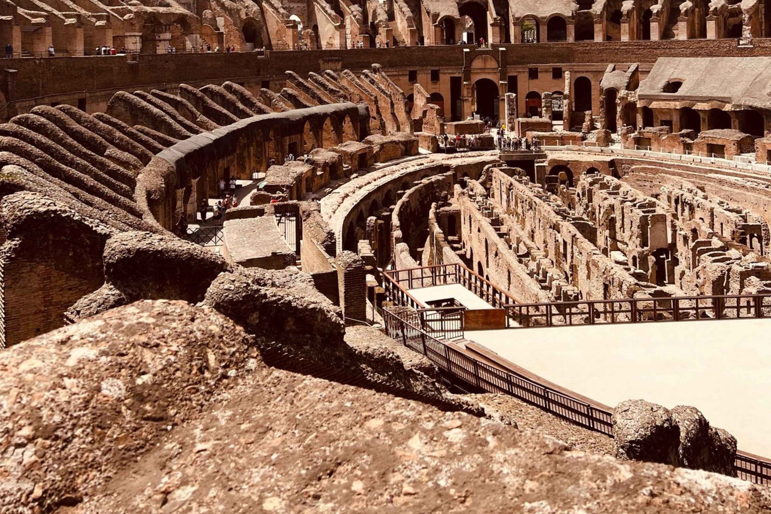 Roma: Visita guiada exprés al Coliseo