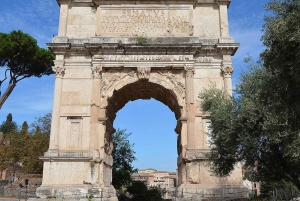 ローマ：コロッセオ、フォロ・ロマーノ、カピトリーノの丘ウォーキングツアー