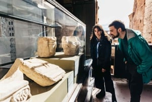 Rooma: Colosseum, Forum, Palatine Hill Entry & Audioguide App: Colosseum, Forum, Palatine Hill sisäänpääsy & Audioguide App