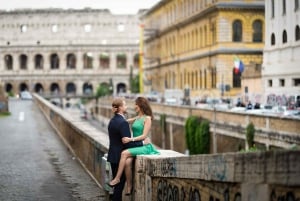 Roma: Colosseo e gemme nascoste Esperienza di servizio fotografico privato