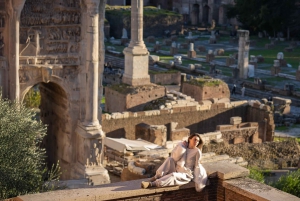 Roma: Colosseo e gemme nascoste Esperienza di servizio fotografico privato