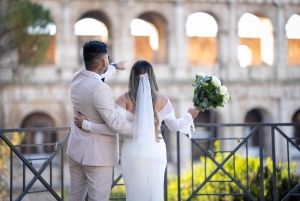 Roma: Colosseo e gemme nascoste Esperienza di servizio fotografico privato