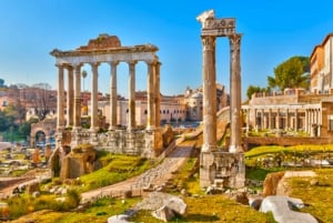 Rome: Colosseum, Palatine Hill, and Roman Forum Tour