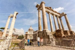 Rome: Colosseum, Palatine & Roman Forum Tour w/Entry Ticket