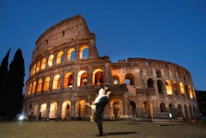 ローマ：コロッセオ写真撮影 – プライベートセッション