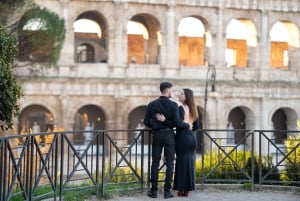 ローマ：コロッセオ写真撮影 – プライベートセッション
