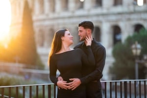 ローマ：コロッセオ写真撮影 – プライベートセッション