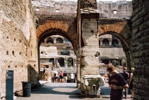 Rome: Colosseum Priority Access with Guidebook