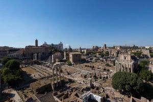 Rome: Colosseum Priority Access with Guidebook