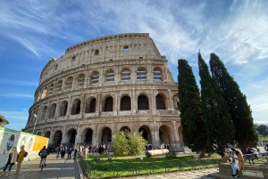 Rome: Colosseum, Roman Forum, and Palatine Hill Ancient Tour